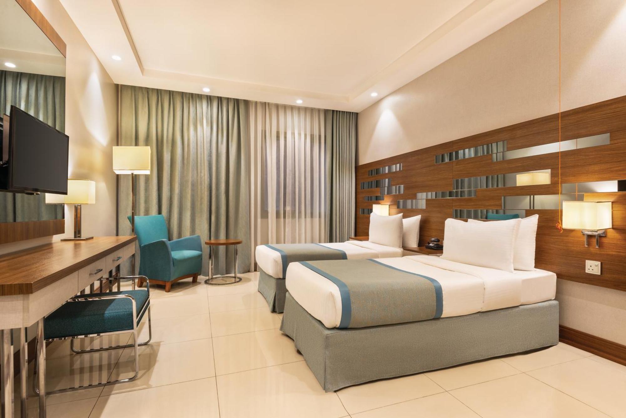 Ramada By Wyndham Makkah Zad Al Rawda Hotel Мека Екстериор снимка