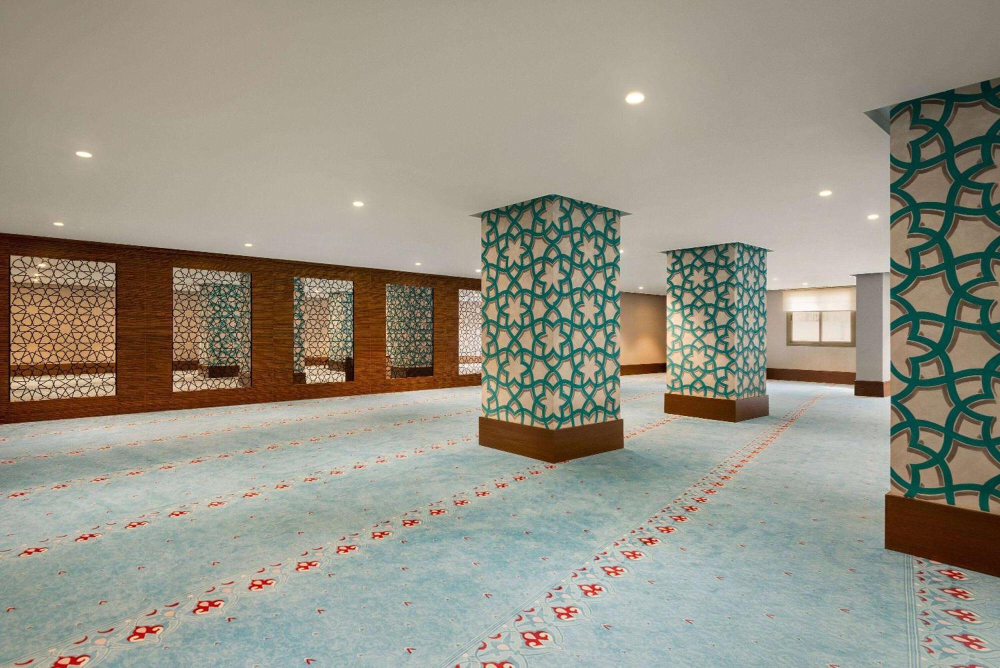 Ramada By Wyndham Makkah Zad Al Rawda Hotel Мека Екстериор снимка